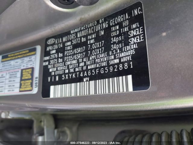 Photo 8 VIN: 5XYKT4A65FG592881 - KIA SORENTO 