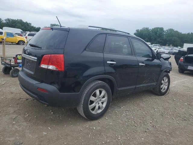 Photo 2 VIN: 5XYKT4A66DG355880 - KIA SORENTO 