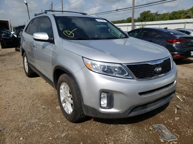 Photo 0 VIN: 5XYKT4A66FG551627 - KIA SORENTO LX 