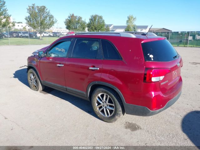 Photo 2 VIN: 5XYKT4A66FG609901 - KIA SORENTO 