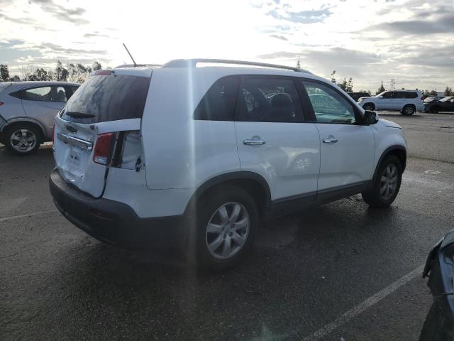 Photo 2 VIN: 5XYKT4A67CG237349 - KIA SORENTO 