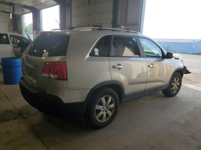 Photo 2 VIN: 5XYKT4A67DG353829 - KIA SORENTO LX 