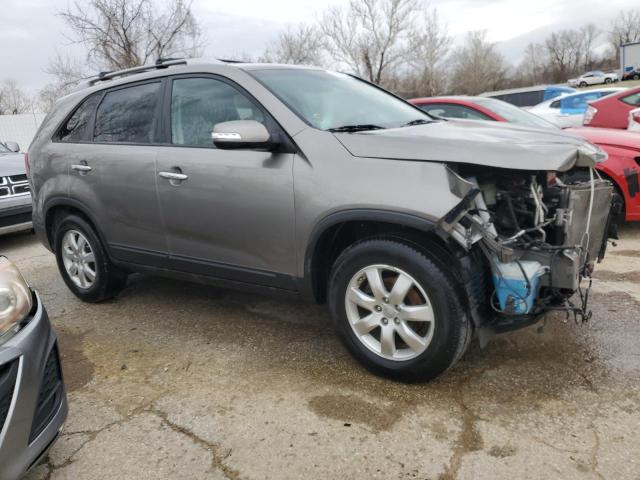 Photo 3 VIN: 5XYKT4A67DG405637 - KIA SORENTO LX 