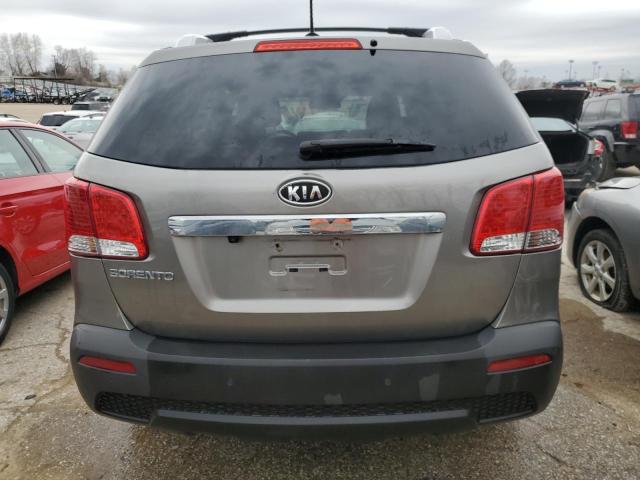 Photo 5 VIN: 5XYKT4A67DG405637 - KIA SORENTO LX 