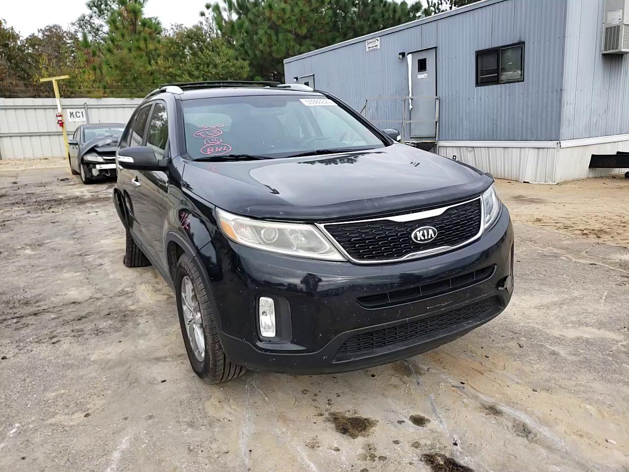 Photo 10 VIN: 5XYKT4A67EG521650 - KIA SORENTO LX 