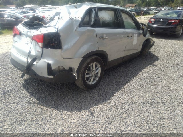 Photo 4 VIN: 5XYKT4A67FG630014 - KIA SORENTO 