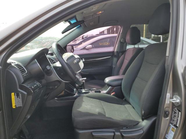 Photo 6 VIN: 5XYKT4A67FG637450 - KIA SORENTO LX 