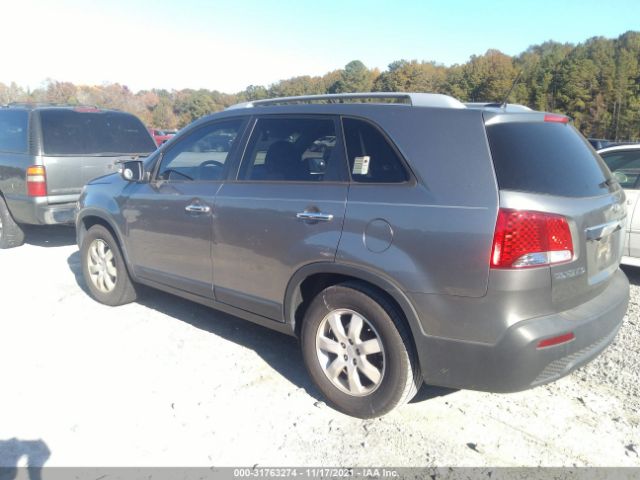 Photo 2 VIN: 5XYKT4A68CG205669 - KIA SORENTO 