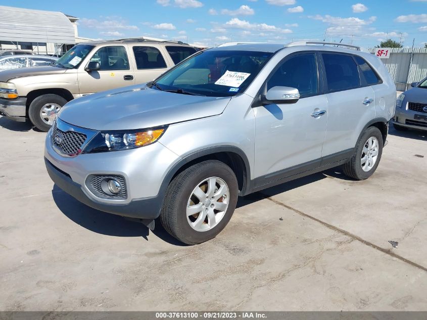 Photo 1 VIN: 5XYKT4A68CG266200 - KIA SORENTO 