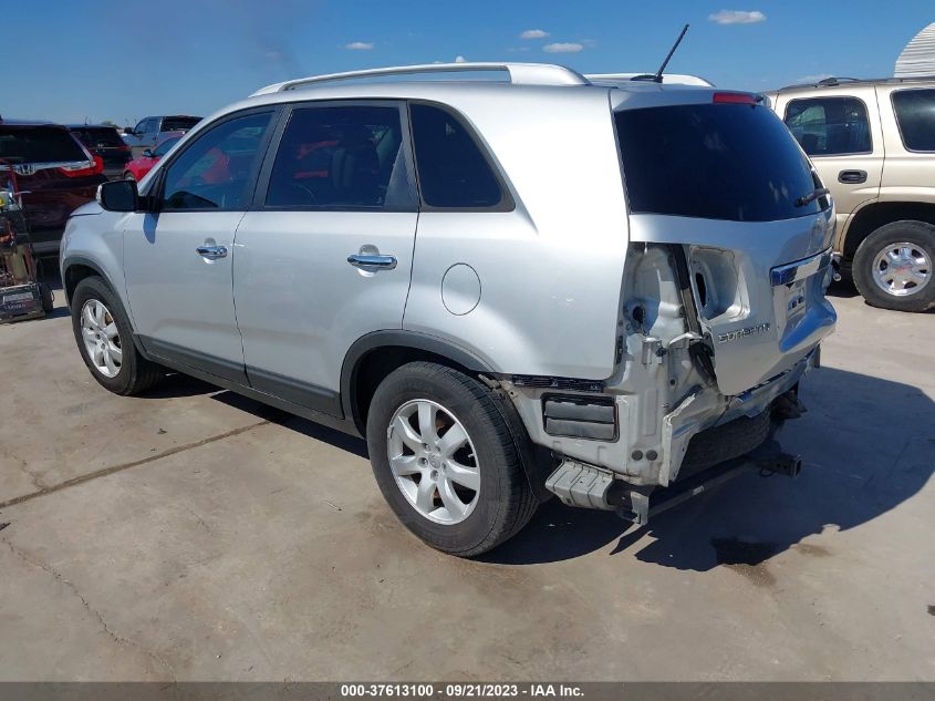 Photo 2 VIN: 5XYKT4A68CG266200 - KIA SORENTO 