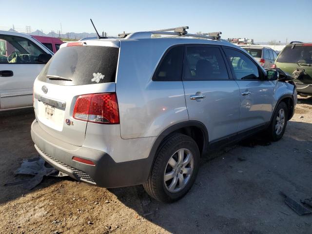 Photo 2 VIN: 5XYKT4A68DG365133 - KIA SORENTO LX 