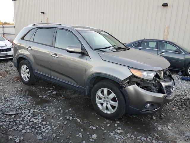 Photo 3 VIN: 5XYKT4A68DG390789 - KIA SORENTO 