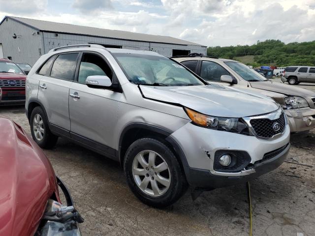 Photo 3 VIN: 5XYKT4A68DG397581 - KIA SORENTO 