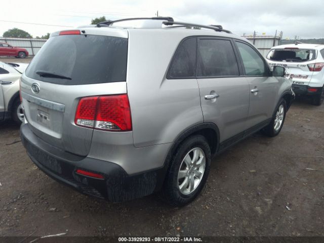 Photo 3 VIN: 5XYKT4A68DG424035 - KIA SORENTO 