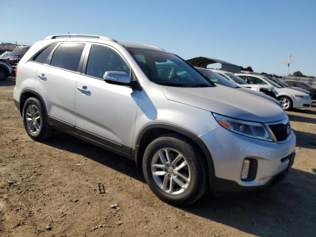 Photo 3 VIN: 5XYKT4A68EG463208 - KIA SORENTO LX 