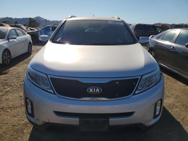 Photo 4 VIN: 5XYKT4A68EG463208 - KIA SORENTO LX 