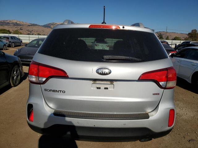 Photo 5 VIN: 5XYKT4A68EG463208 - KIA SORENTO LX 