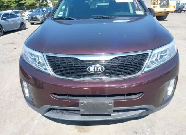 Photo 5 VIN: 5XYKT4A68FG572818 - KIA SORENTO 