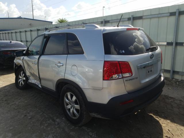 Photo 2 VIN: 5XYKT4A69DG407745 - KIA SORENTO LX 