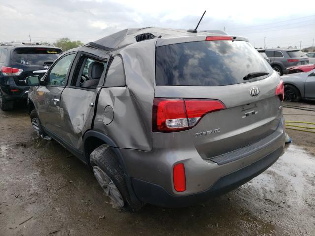 Photo 2 VIN: 5XYKT4A69EG472290 - KIA SORENTO LX 