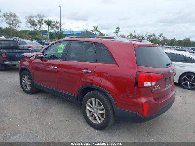 Photo 2 VIN: 5XYKT4A69FG657148 - KIA SORENTO 