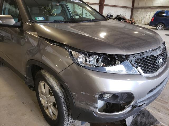 Photo 8 VIN: 5XYKT4A6XCG196330 - KIA SORENTO BA 