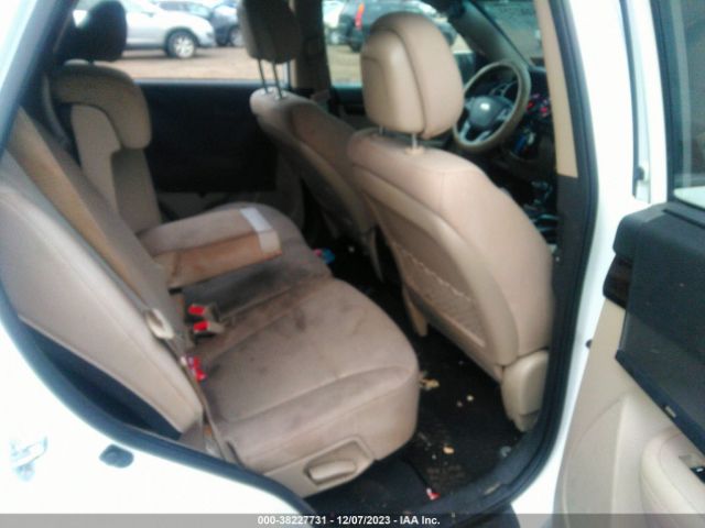 Photo 7 VIN: 5XYKT4A6XEG445650 - KIA SORENTO 