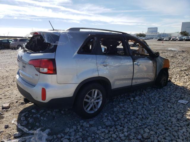 Photo 2 VIN: 5XYKT4A6XEG457877 - KIA SORENTO 