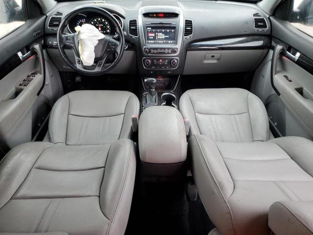 Photo 7 VIN: 5XYKT4A6XEG462996 - KIA SORENTO LX 