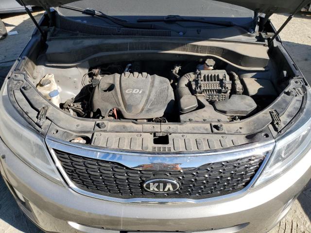 Photo 11 VIN: 5XYKT4A6XEG492192 - KIA SORENTO LX 