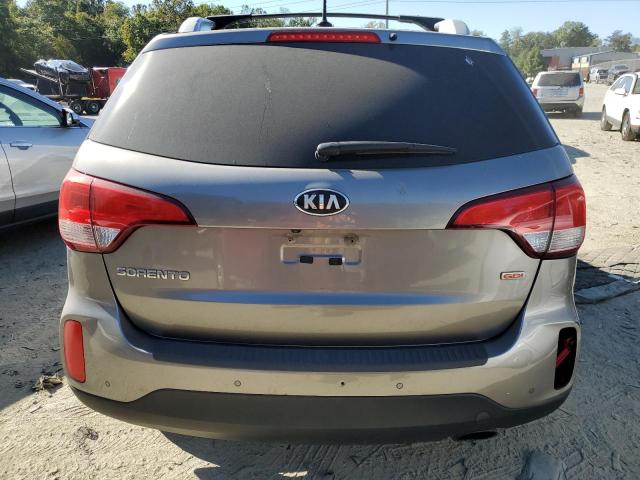 Photo 5 VIN: 5XYKT4A6XEG492192 - KIA SORENTO LX 