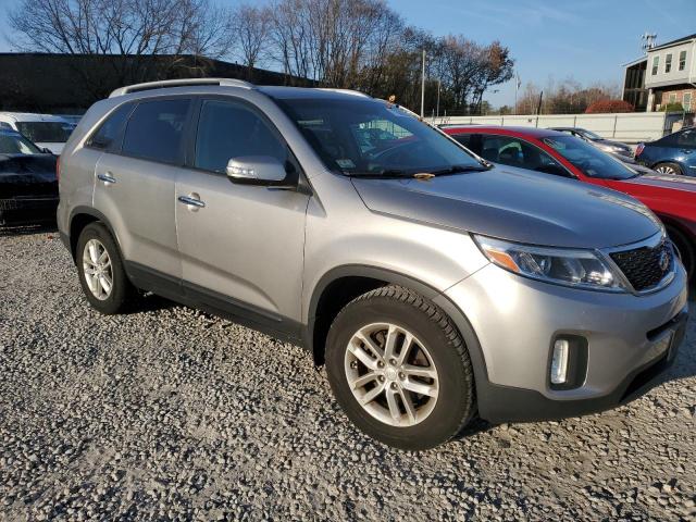 Photo 3 VIN: 5XYKT4A6XFG579124 - KIA SORENTO 