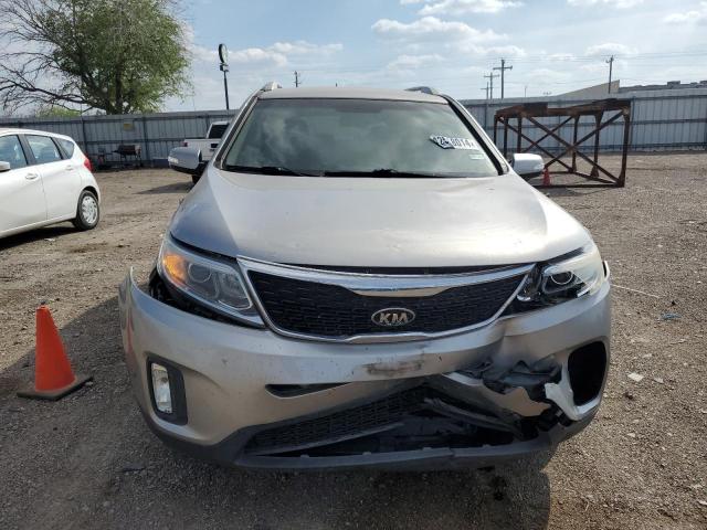 Photo 4 VIN: 5XYKT4A6XFG579687 - KIA SORENTO 