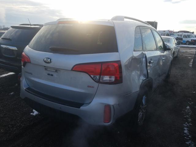 Photo 3 VIN: 5XYKT4A6XFG589135 - KIA SORENTO LX 