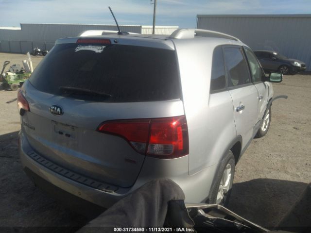 Photo 3 VIN: 5XYKT4A6XFG632369 - KIA SORENTO 