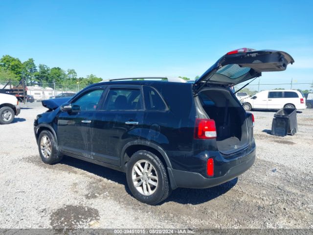 Photo 2 VIN: 5XYKT4A6XFG650189 - KIA SORENTO 