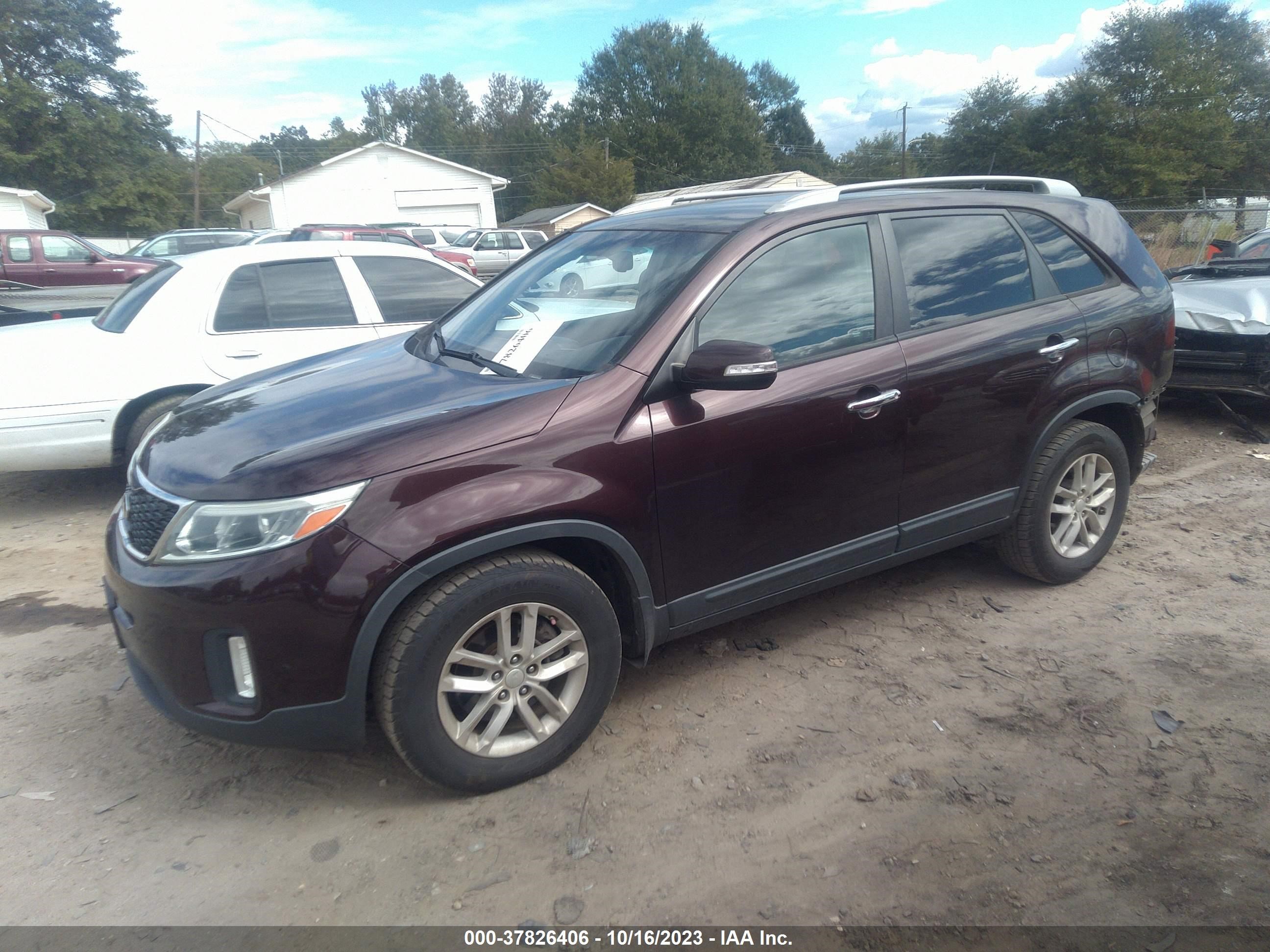 Photo 1 VIN: 5XYKT4A6XFG653318 - KIA SORENTO 