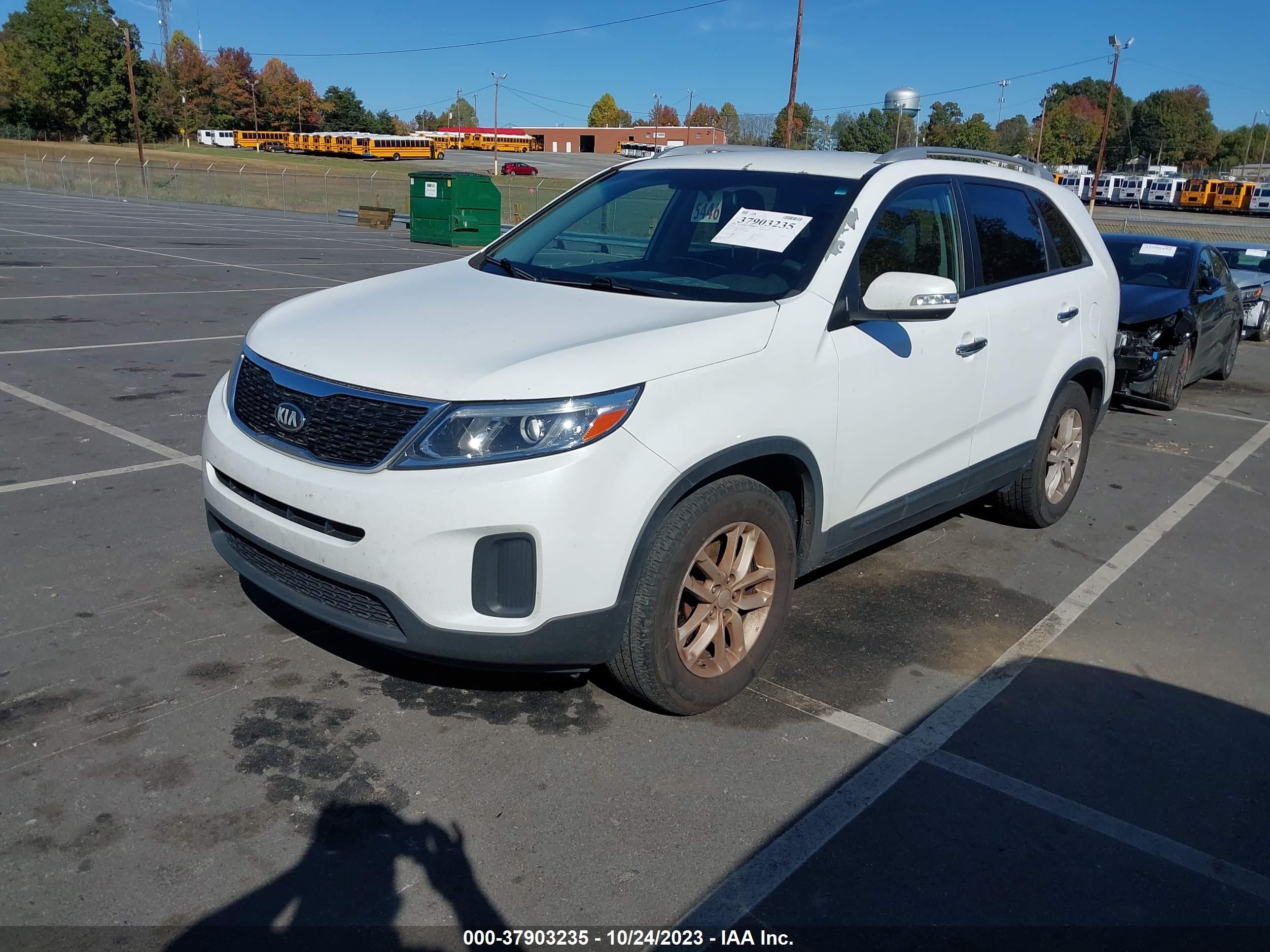 Photo 1 VIN: 5XYKT4A70EG459355 - KIA SORENTO 