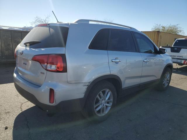 Photo 2 VIN: 5XYKT4A70EG472980 - KIA SORENTO LX 