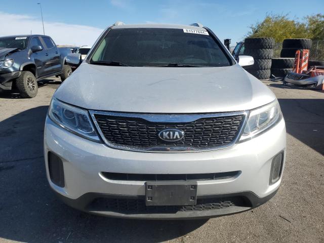 Photo 4 VIN: 5XYKT4A70EG472980 - KIA SORENTO LX 