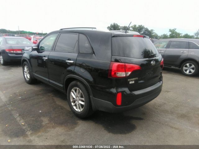 Photo 2 VIN: 5XYKT4A70FG587273 - KIA SORENTO 