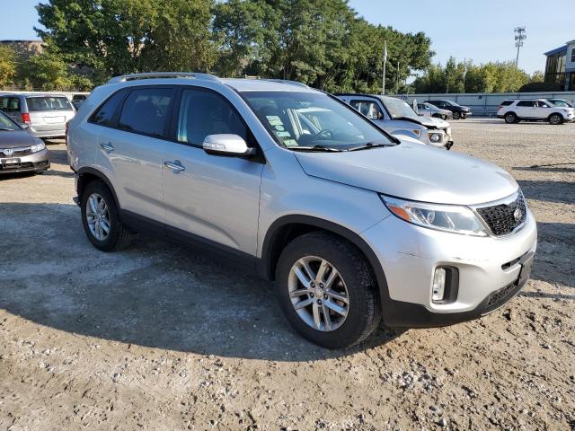 Photo 3 VIN: 5XYKT4A71EG471336 - KIA SORENTO LX 