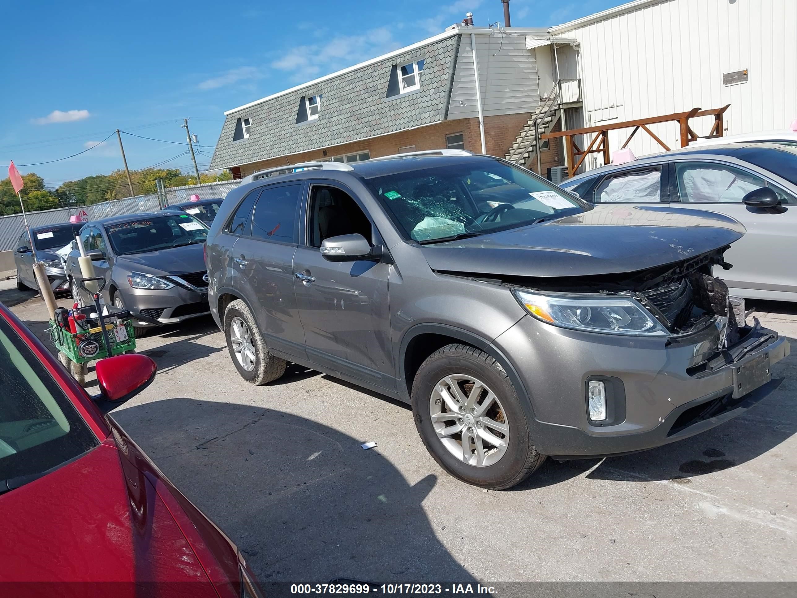 Photo 0 VIN: 5XYKT4A71FG585466 - KIA SORENTO 