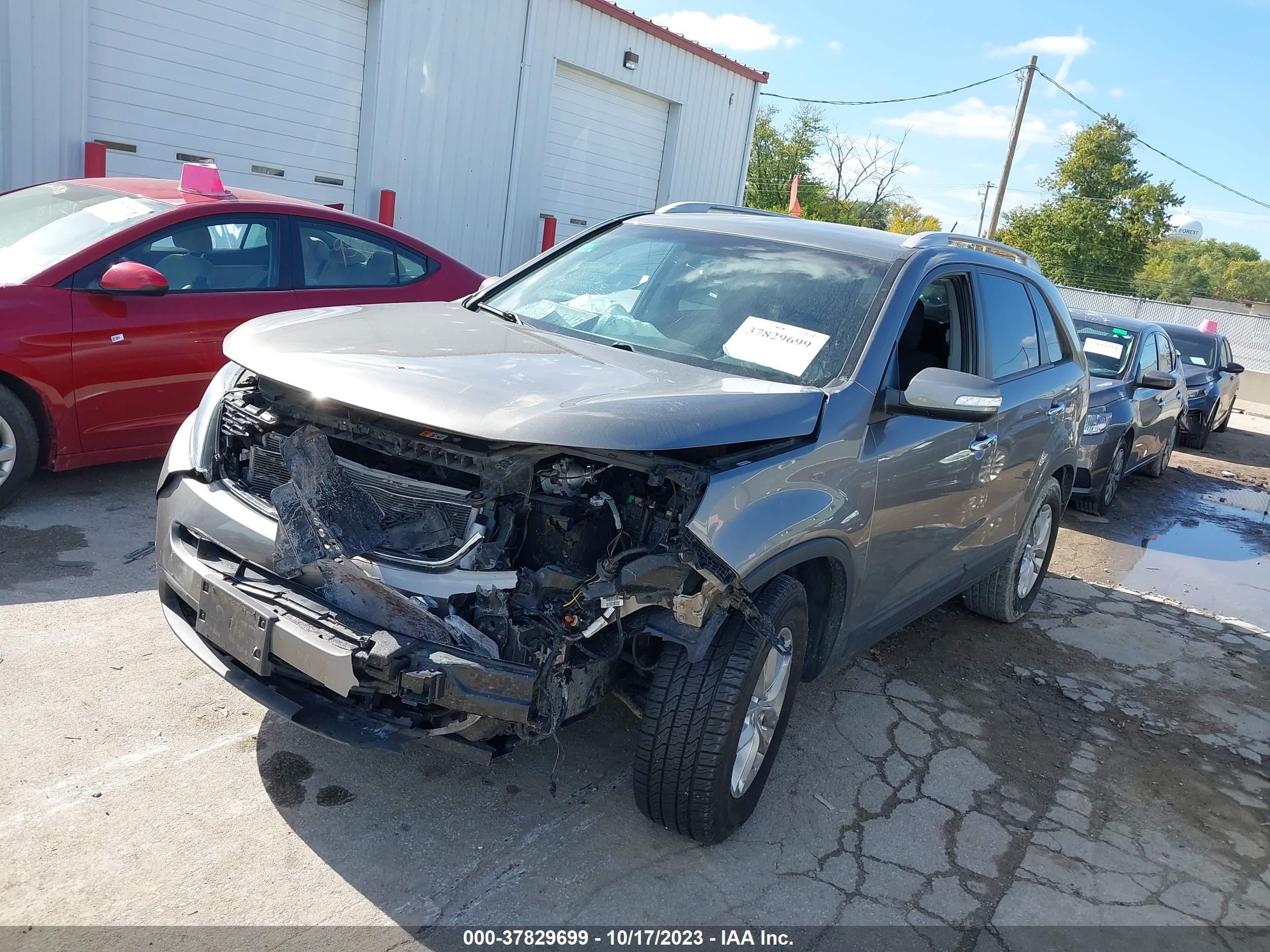 Photo 1 VIN: 5XYKT4A71FG585466 - KIA SORENTO 