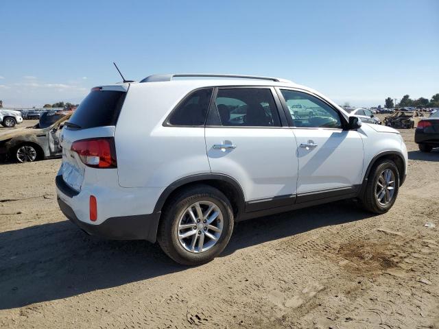 Photo 2 VIN: 5XYKT4A71FG602928 - KIA SORENTO 