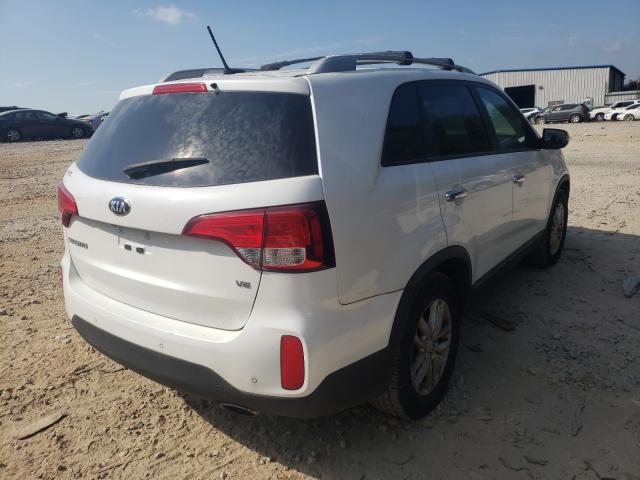 Photo 3 VIN: 5XYKT4A71FG611497 - KIA SORENTO LX 