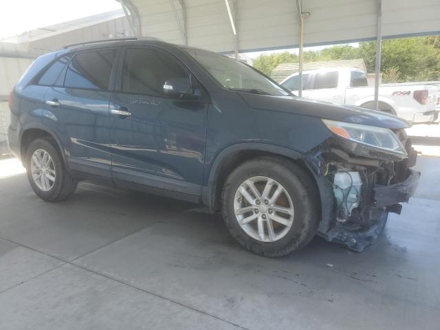 Photo 3 VIN: 5XYKT4A73FG605605 - KIA SORENTO LX 