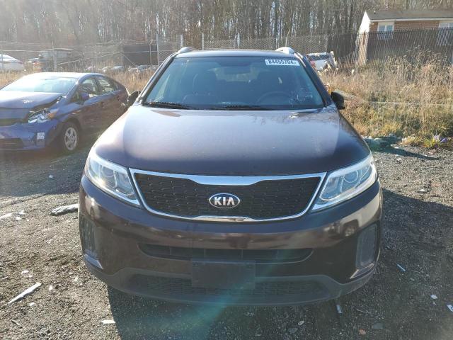 Photo 4 VIN: 5XYKT4A74FG582240 - KIA SORENTO LX 