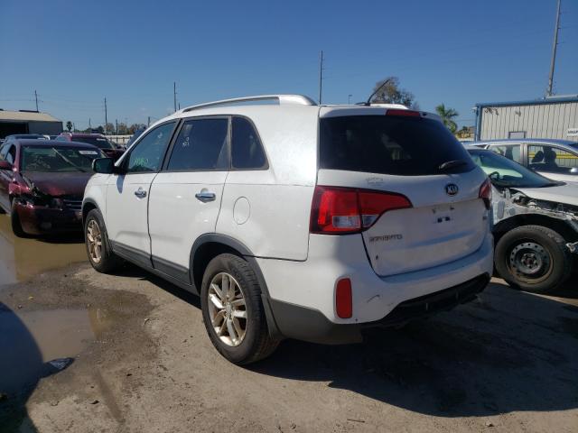 Photo 2 VIN: 5XYKT4A75EG425069 - KIA SORENTO LX 