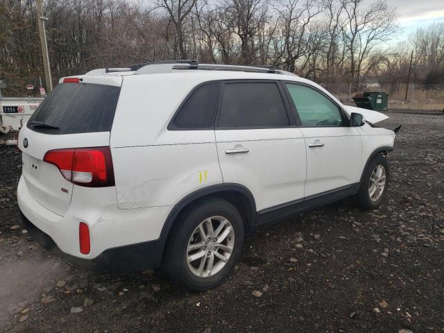 Photo 2 VIN: 5XYKT4A75FG566967 - KIA SORENTO LX 